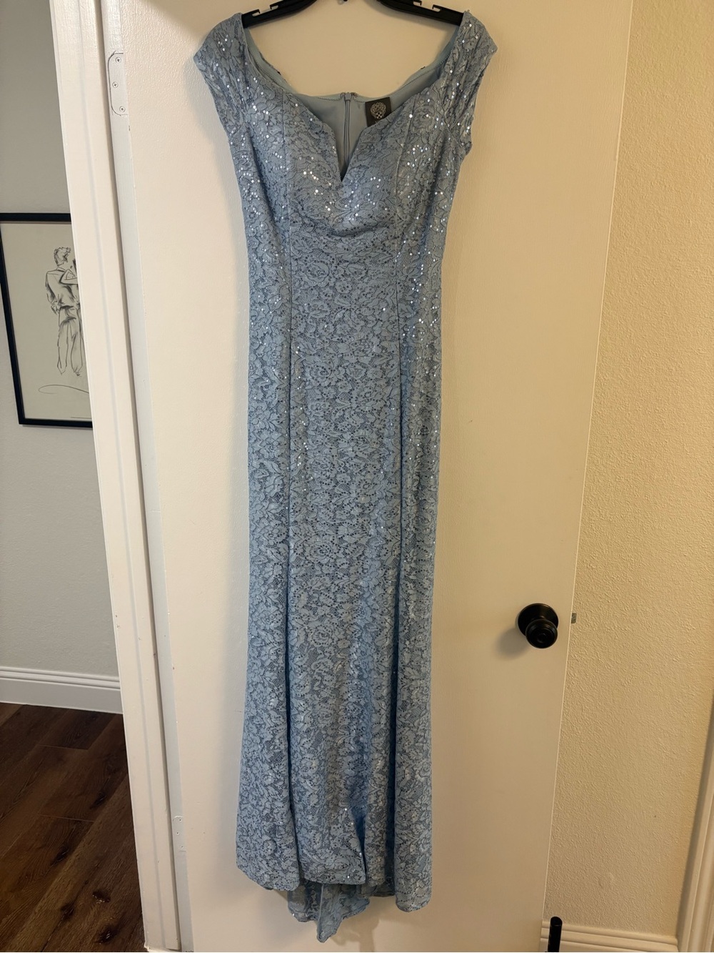 Vince Camuto Light Blue Off-Shoulder Lace Gown NWOT - Picture 6 of 7